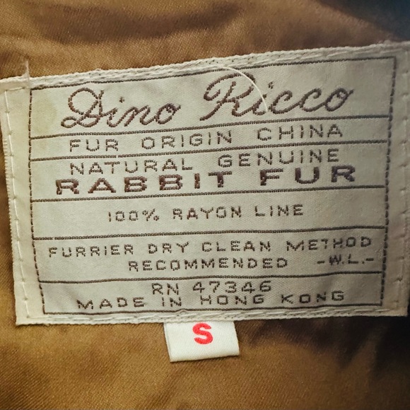 ⭐️SOLD⭐️Gorgeous Vintage Rabbit Fur Coat - Picture 6 of 6